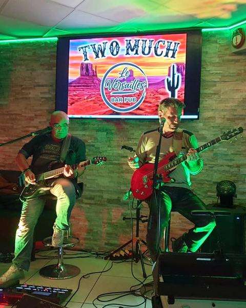 LA TERRAZA – Concert Live TWO MUCH